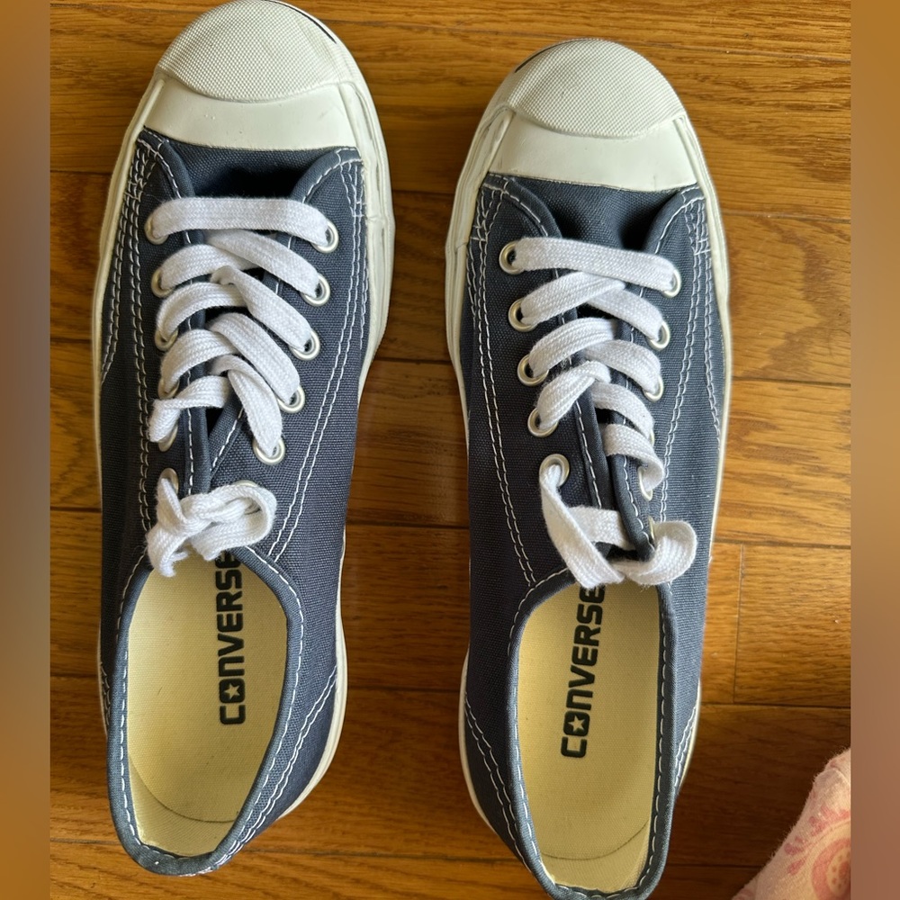 Converse shoes Men Women Unisex 6.5 Women, 5 Men